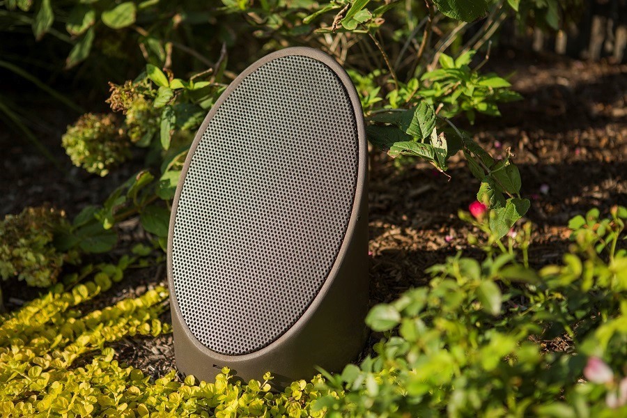 How-to-Cover-Your-Entire-Backyard-with-Outdoor-Audio